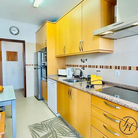 Casa Dos Avos - 150m - Well Finished - Terrace Apartament