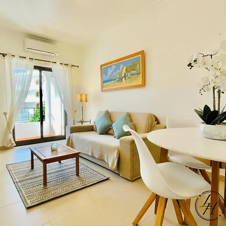 Apartment Casa Dos Avos - 150m - Well Finished - Terrace Carvoeiro (Lagoa)